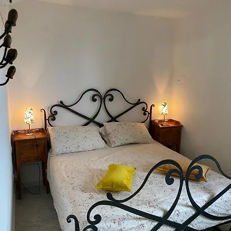 Apartment Castededdu 3 *